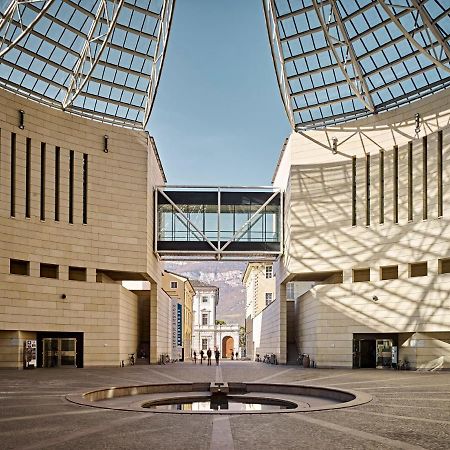Smart Apartments Palazzo Mazzini Rovereto  Exterior foto