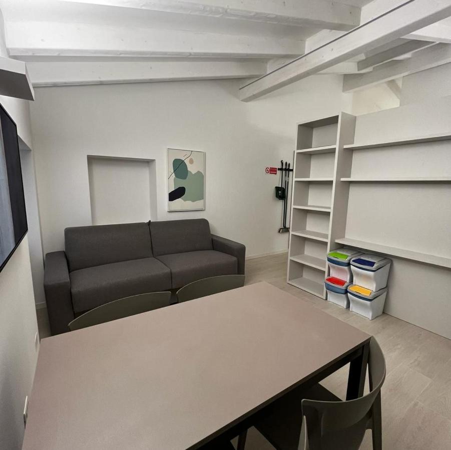 Smart Apartments Palazzo Mazzini Rovereto  Exterior foto