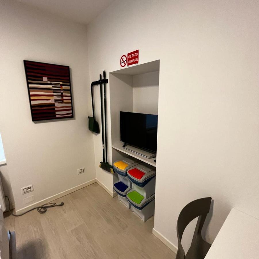 Smart Apartments Palazzo Mazzini Rovereto  Exterior foto