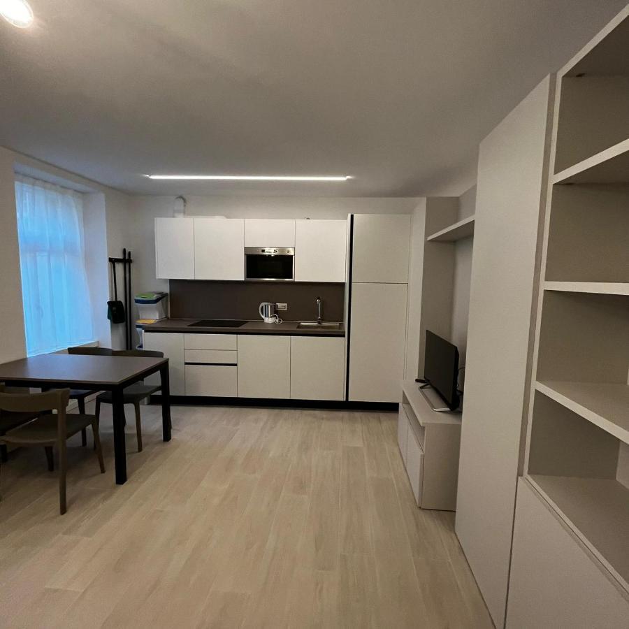 Smart Apartments Palazzo Mazzini Rovereto  Exterior foto