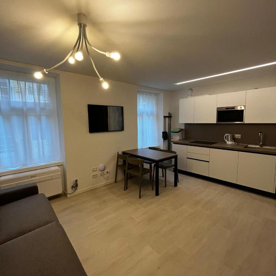 Smart Apartments Palazzo Mazzini Rovereto  Exterior foto