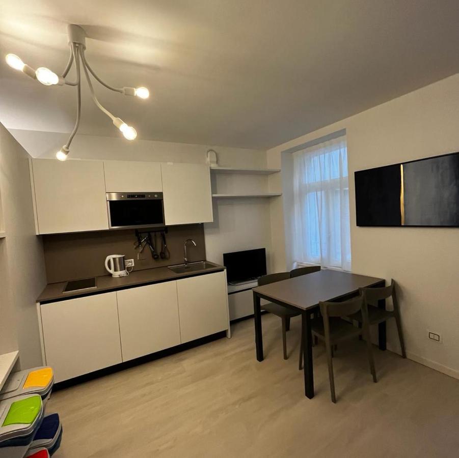 Smart Apartments Palazzo Mazzini Rovereto  Exterior foto