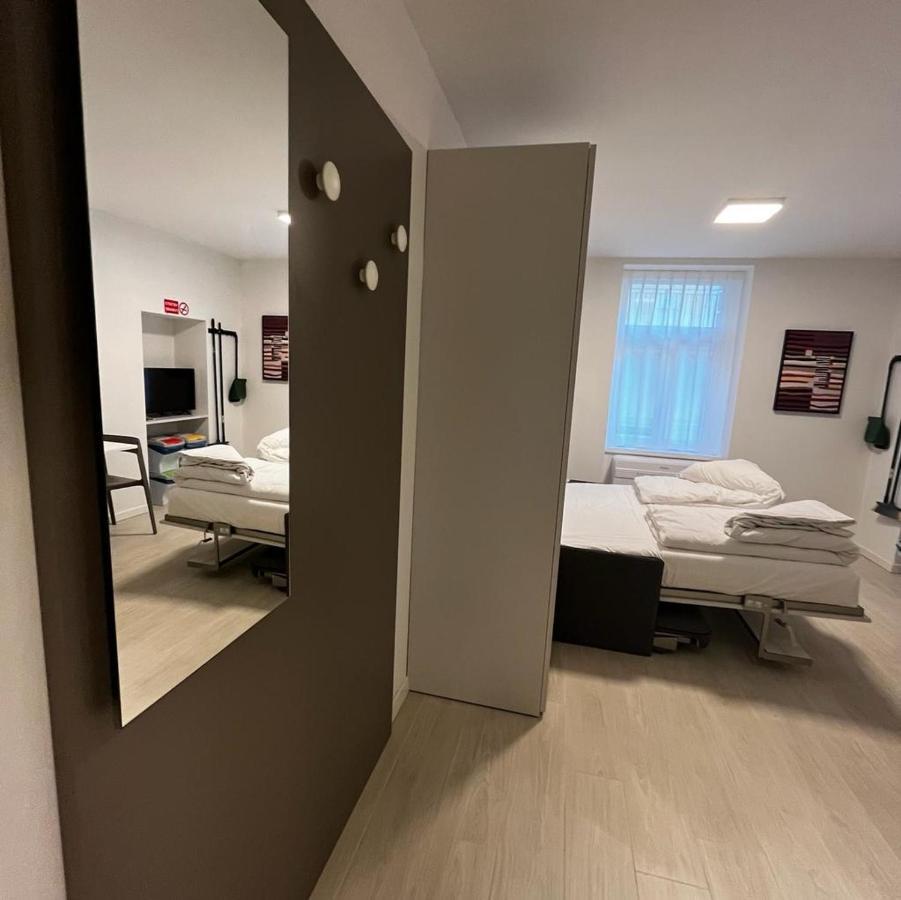 Smart Apartments Palazzo Mazzini Rovereto  Exterior foto